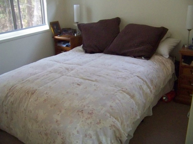 92 Kate St, Macleay Island QLD 4184