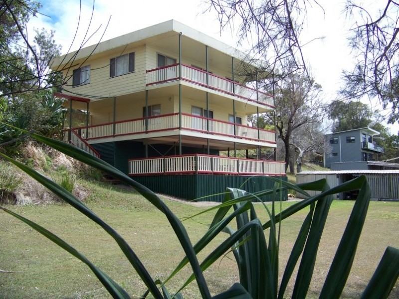 22 Coorong St, Macleay Island QLD 4184