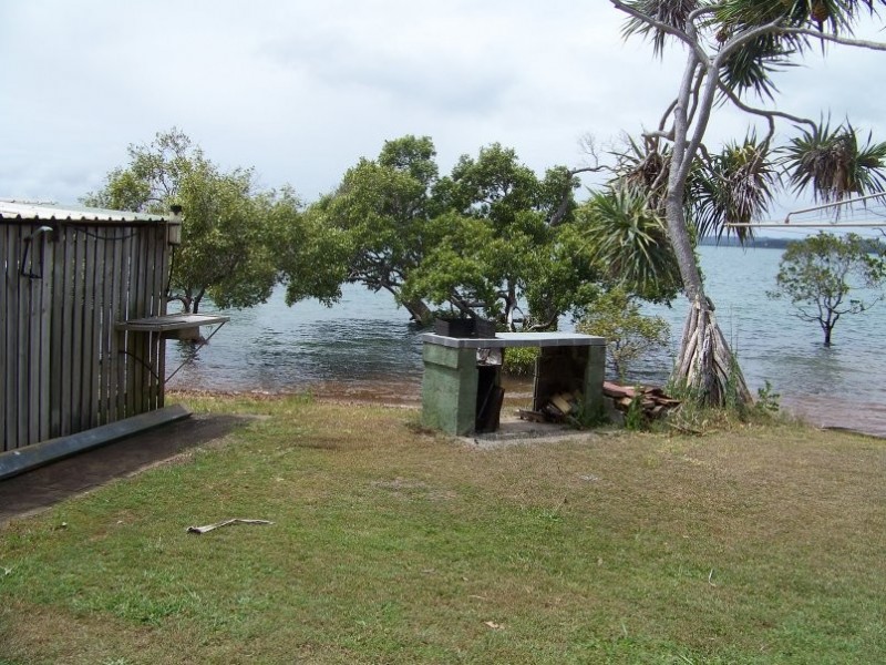 22 Coorong St, Macleay Island QLD 4184