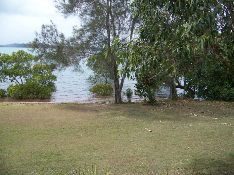 22 Coorong St, Macleay Island QLD 4184