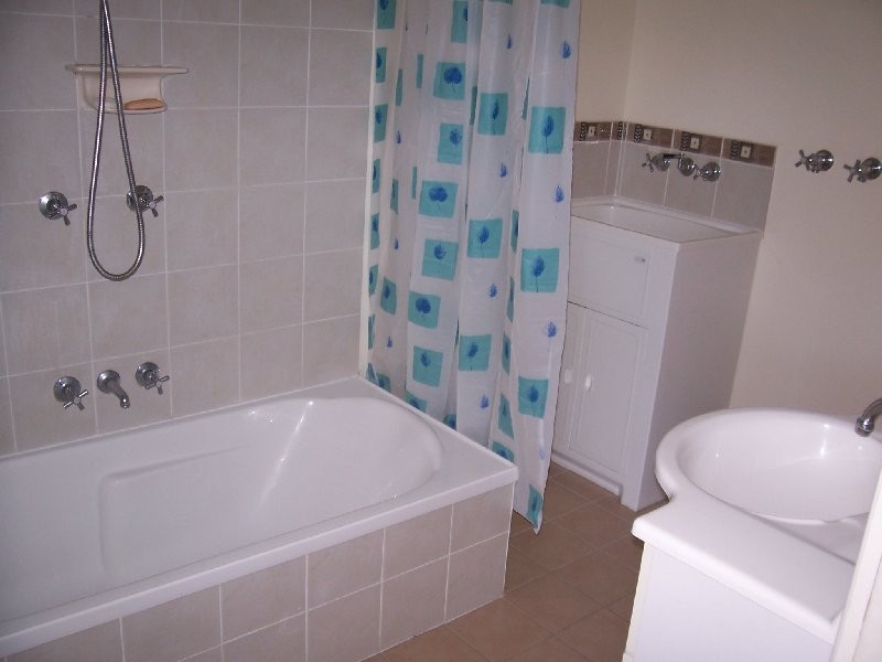 7 KOONWARRA PARADE, Macleay Island QLD 4184