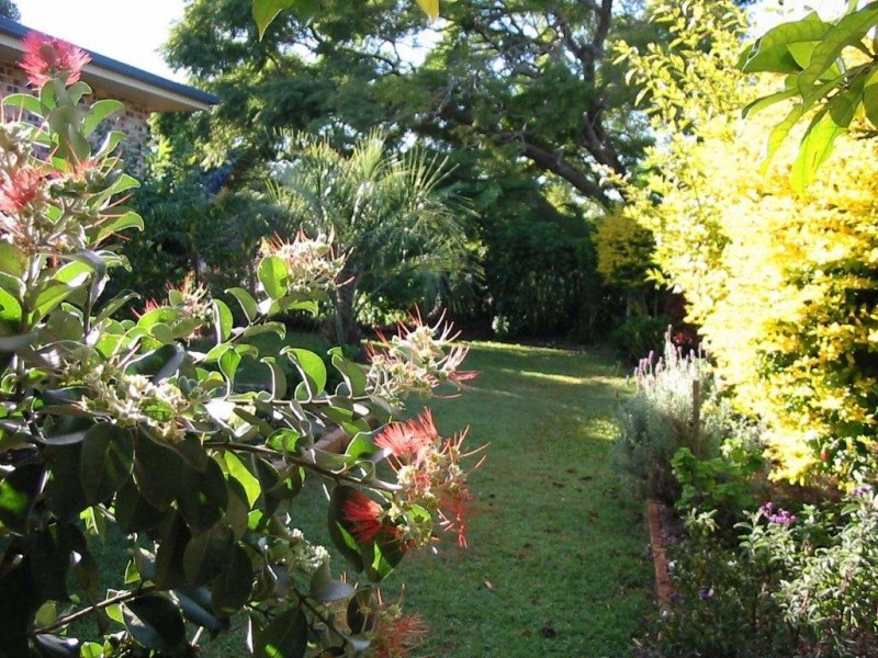 33 CAVENDISH  ST, Russell Island QLD 4184