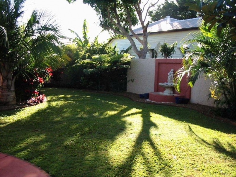 33 CAVENDISH  ST, Russell Island QLD 4184
