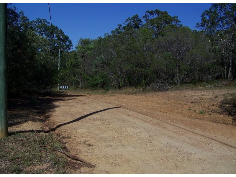 14 Belar st, Lamb Island QLD 4184