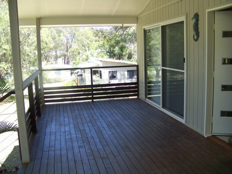 13 Aruma Street, Macleay Island QLD 4184