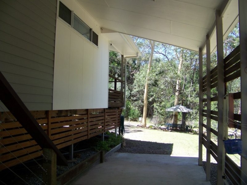13 Aruma Street, Macleay Island QLD 4184