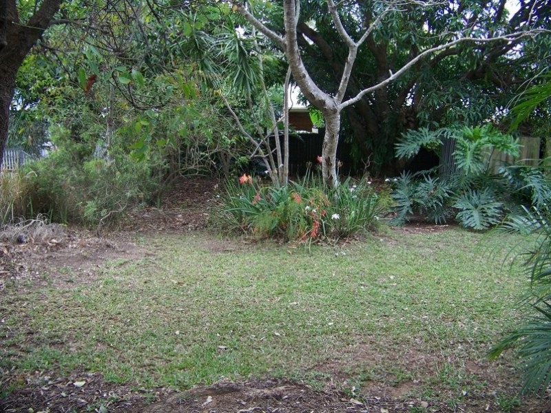 31 Scotts Road, Macleay Island QLD 4184