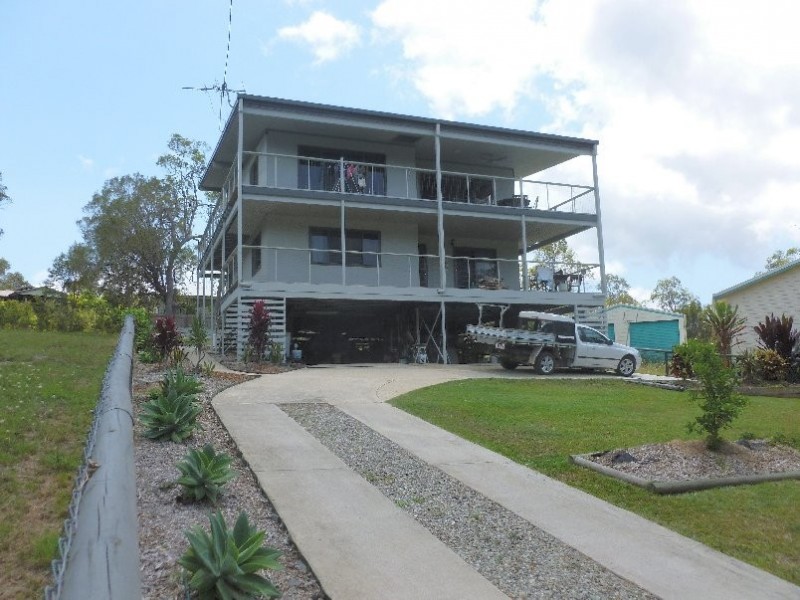 47 Scarborough Street, Macleay Island QLD 4184