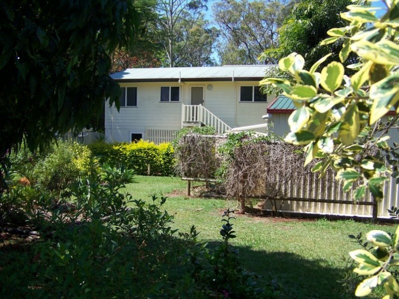 5-9 Barry Street, Macleay Island QLD 4184