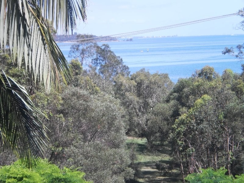 73 COONDOOROOPA DV, Macleay Island QLD 4184
