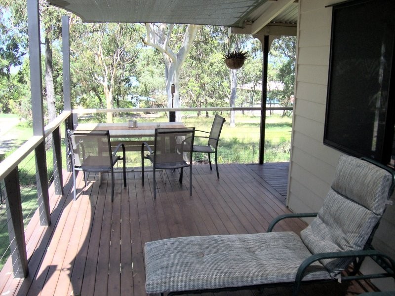 12 Ilya St, Macleay Island QLD 4184