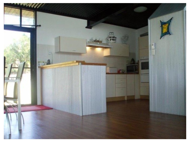 51 BEELONG St, Macleay Island QLD 4184