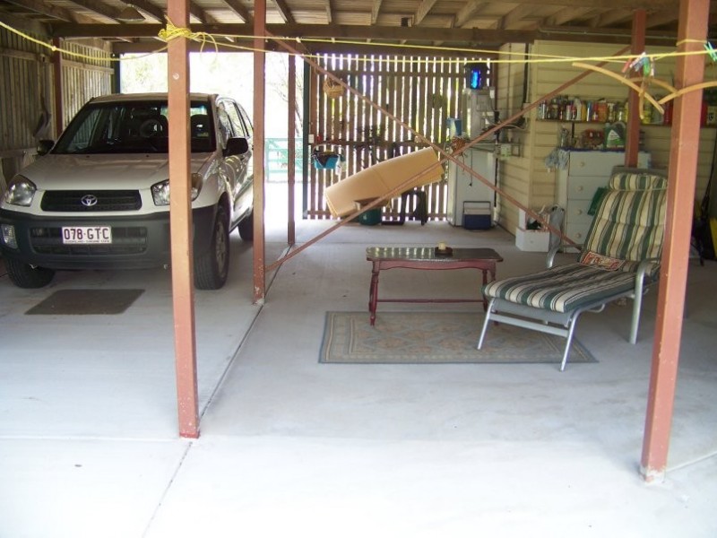 32 Eastbourne ST, Macleay Island QLD 4184