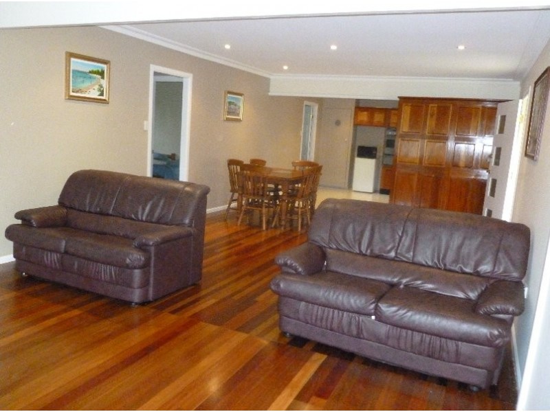 41 Scarborough Terrace, Macleay Island QLD 4184