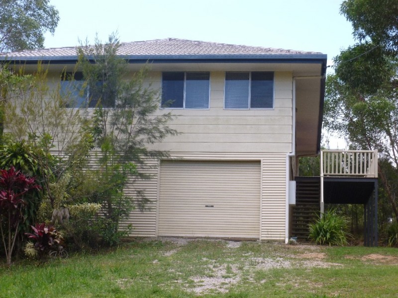 41 Scarborough Terrace, Macleay Island QLD 4184