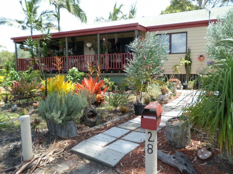 28 Jan Street, Macleay Island QLD 4184