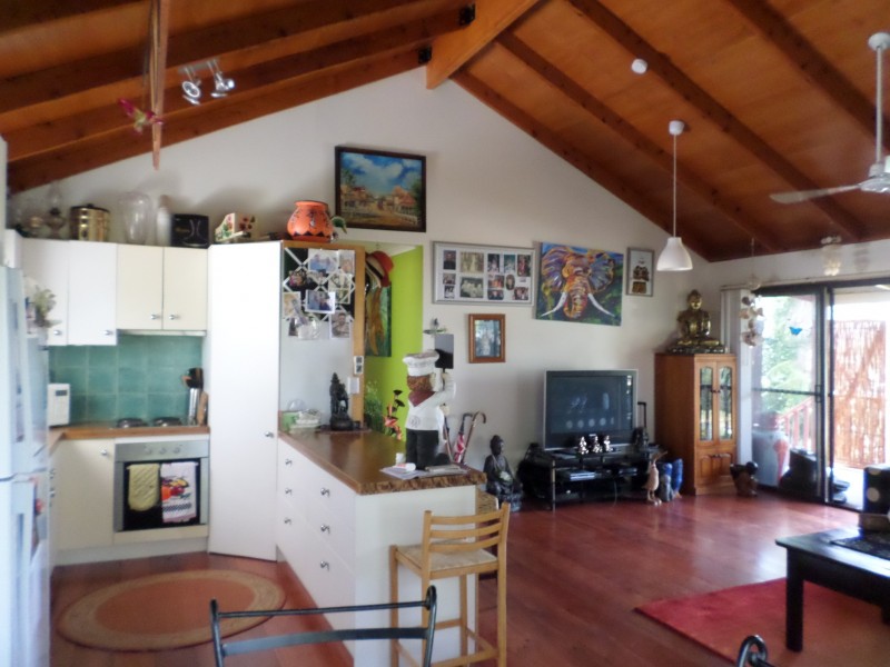 28 Jan Street, Macleay Island QLD 4184