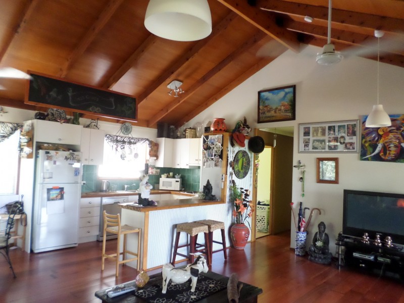 28 Jan Street, Macleay Island QLD 4184