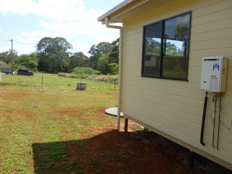 17 Coffea Street, Macleay Island QLD 4184
