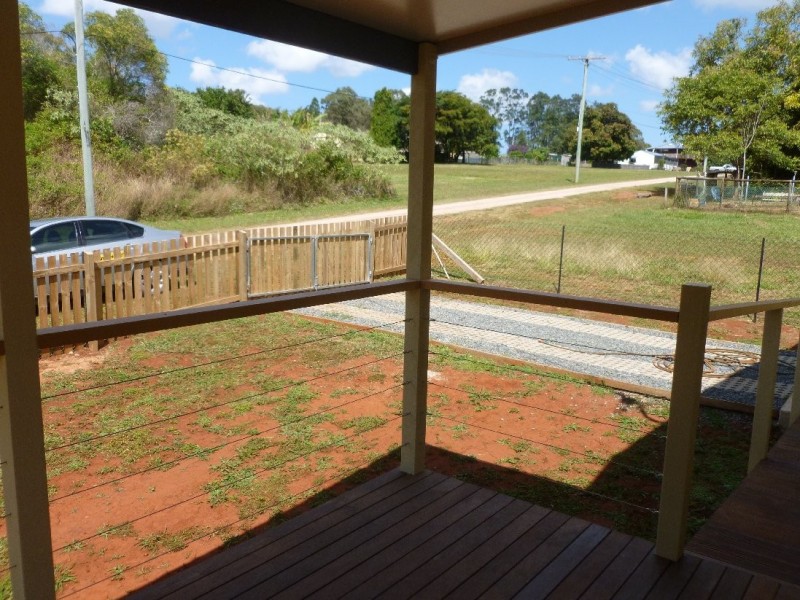 17 Coffea Street, Macleay Island QLD 4184