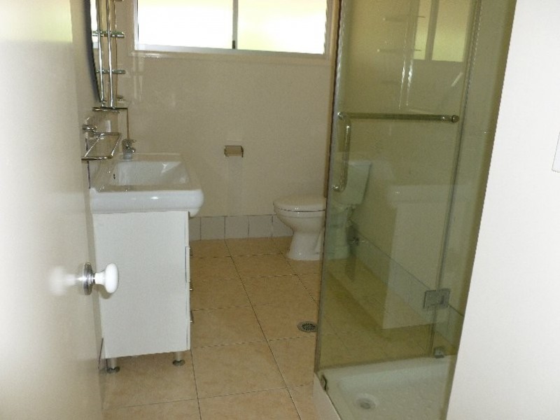 18 HastingsTerrace, Macleay Island QLD 4184