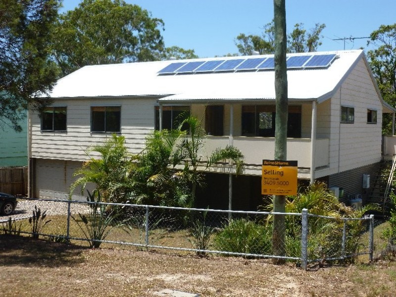 18 HastingsTerrace, Macleay Island QLD 4184