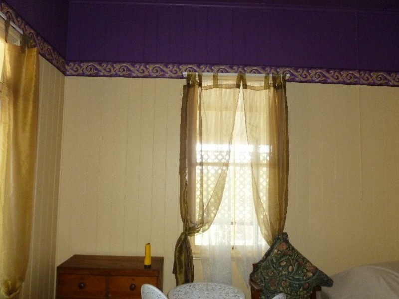 27 MAWARRA STREET, Macleay Island QLD 4184