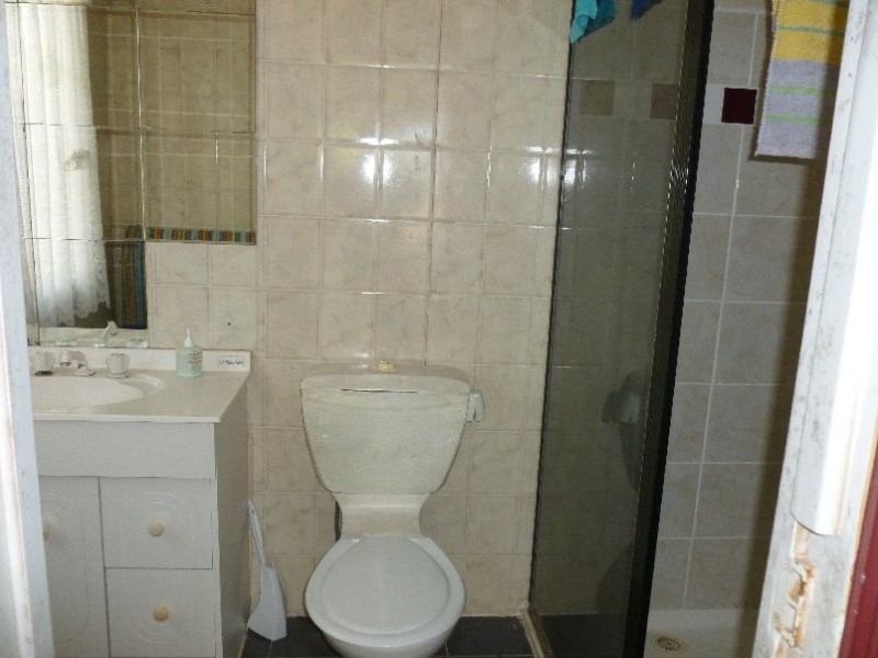 27 MAWARRA STREET, Macleay Island QLD 4184