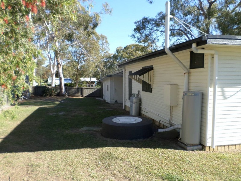 16 DALPURA STREET, Macleay Island QLD 4184