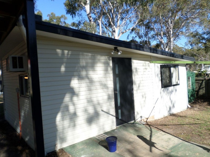 16 DALPURA STREET, Macleay Island QLD 4184