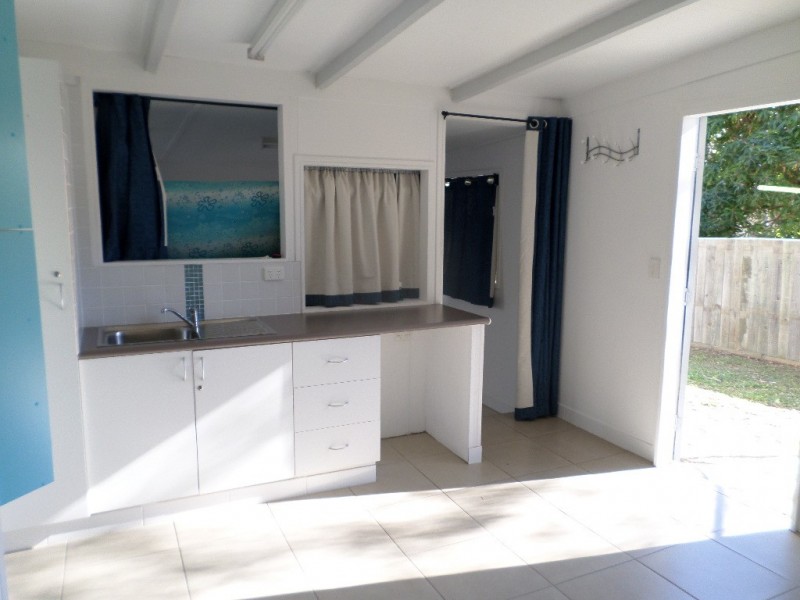 16 DALPURA STREET, Macleay Island QLD 4184