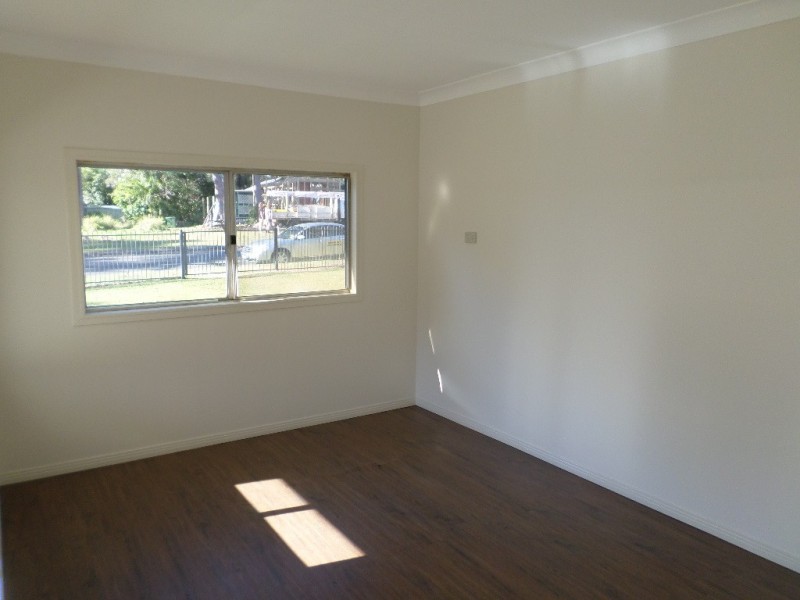 16 DALPURA STREET, Macleay Island QLD 4184