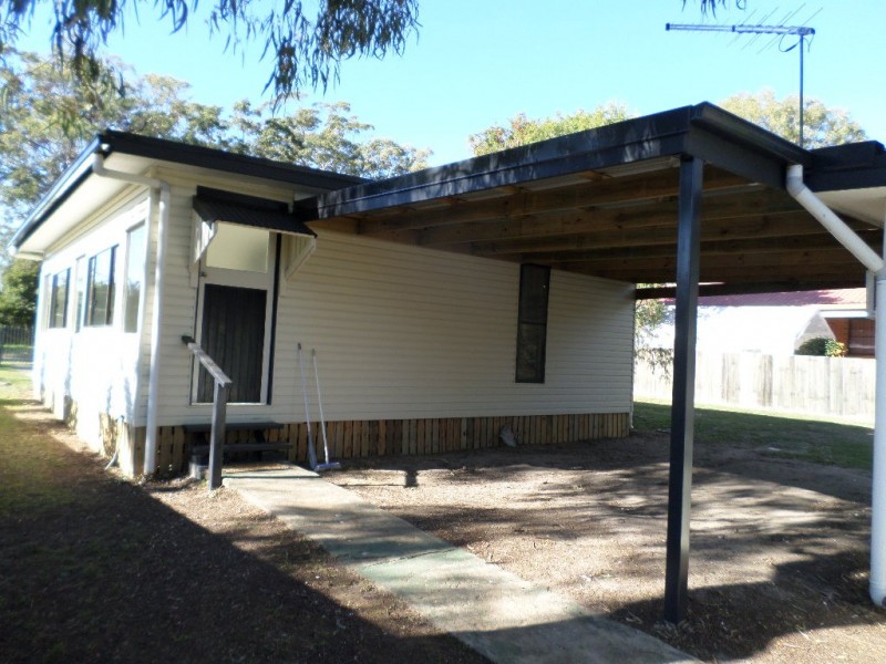 16 DALPURA STREET, Macleay Island QLD 4184