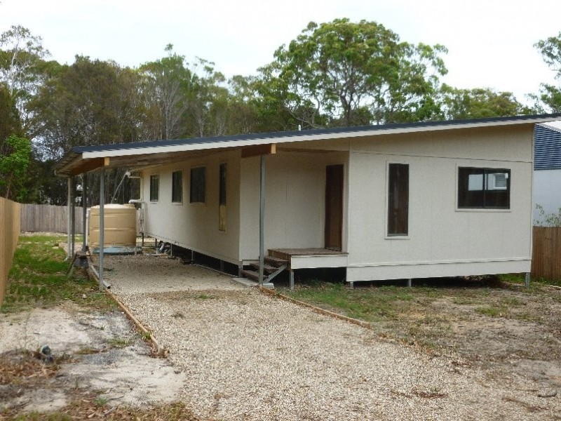 3 Eumina Street, Macleay Island QLD 4184