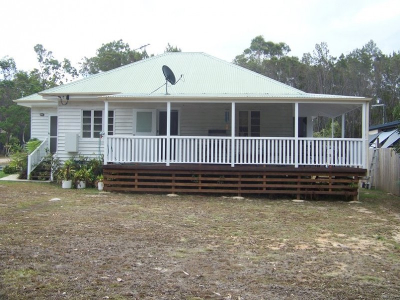 17 Mawson Street, Macleay Island QLD 4184