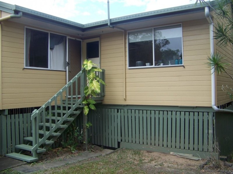 15 Camena Street, Macleay Island QLD 4184