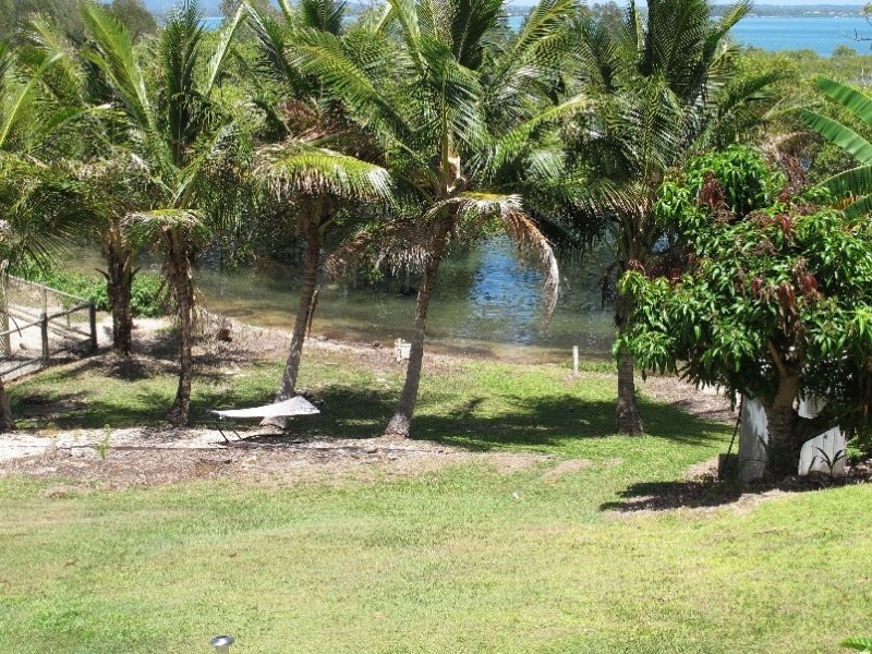 83 COONDOOROOPA DRIVE, Macleay Island QLD 4184