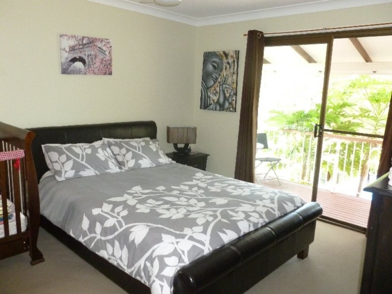 83 COONDOOROOPA DRIVE, Macleay Island QLD 4184