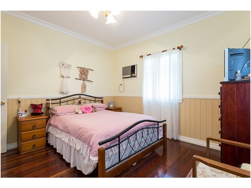 43 Charles Terrace, Macleay Island QLD 4184