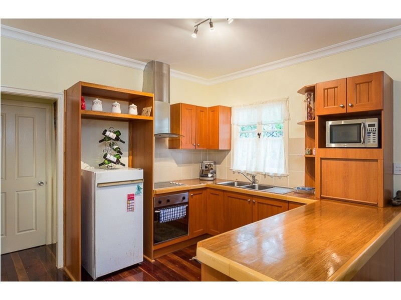 43 Charles Terrace, Macleay Island QLD 4184