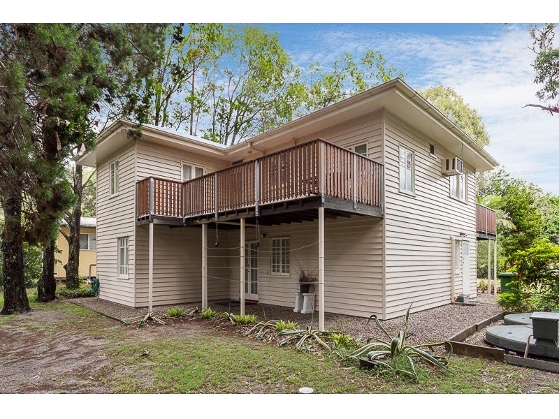 43 Charles Terrace, Macleay Island QLD 4184
