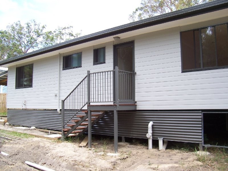 1 TUCKERI STREET, Macleay Island QLD 4184