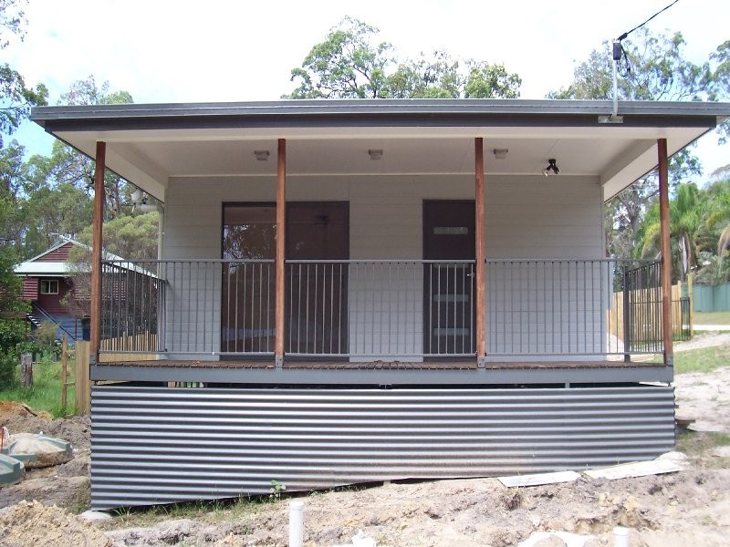 1 TUCKERI STREET, Macleay Island QLD 4184