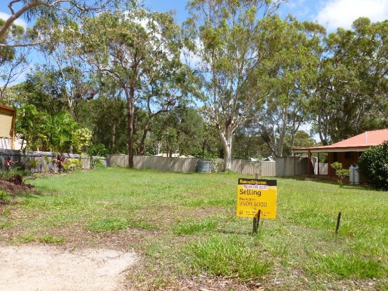 12 DALPURA ST, Macleay Island QLD 4184