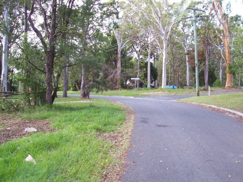 33 COONDOOROOPA DR, Macleay Island QLD 4184