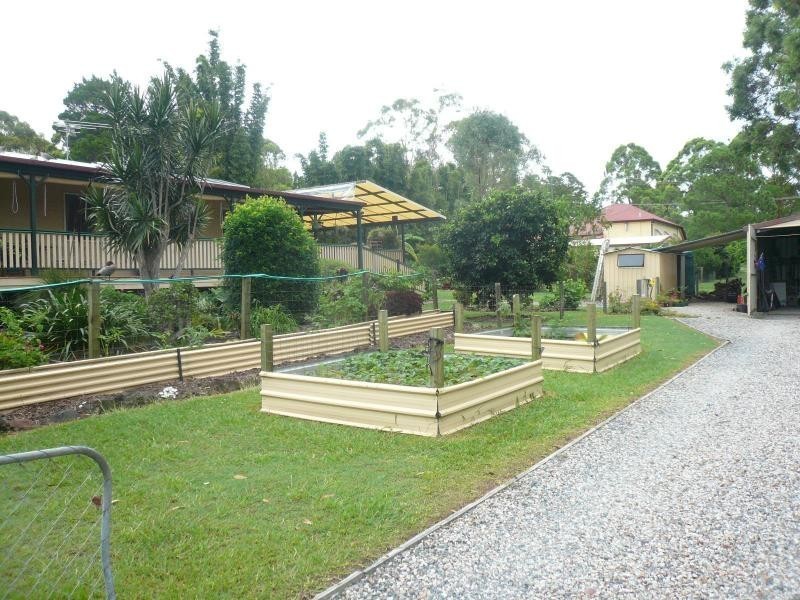15 MARINE STREET, Macleay Island QLD 4184