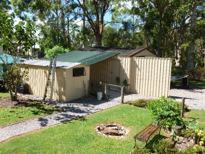 15 MARINE STREET, Macleay Island QLD 4184