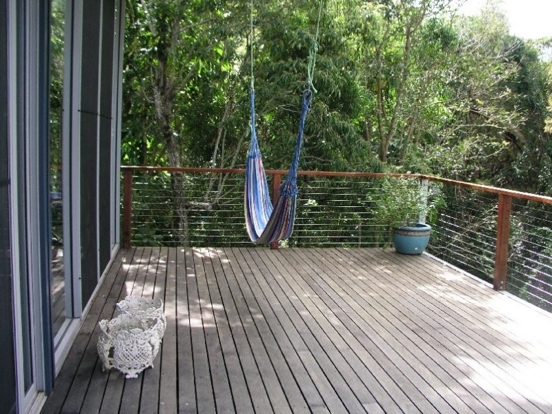 22 COWES STREET, Macleay Island QLD 4184