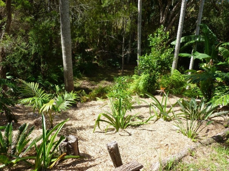 22 COWES STREET, Macleay Island QLD 4184