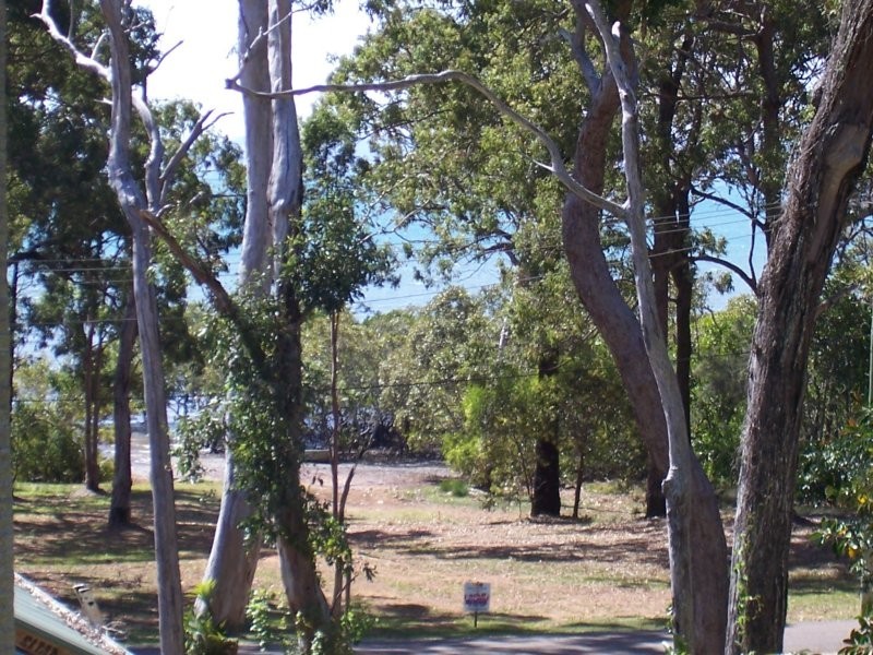7 DOUBLE BAY ST, Macleay Island QLD 4184
